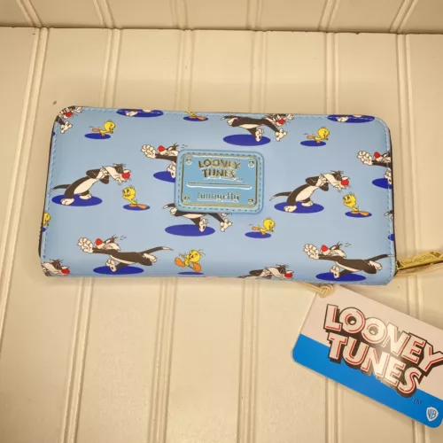 Loungefly Looney Tunes Tweety Bird & Sylvester Zip Wallet Blue NWT