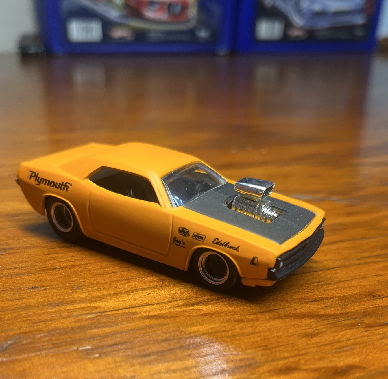 Picture 1 of 5