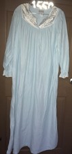 VINTAGE HEIRESS Light Blue NIGHTGOWN LONG SLEEVELESS Large NWOT Soft