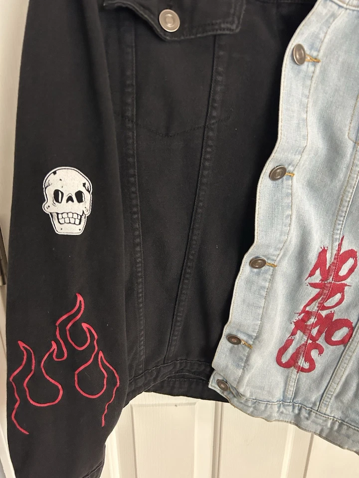 Chaqueta de mezclilla Rue21 Designer Color Block Doble Lado Calavera Graffiti 2XL Foto 4 de 4