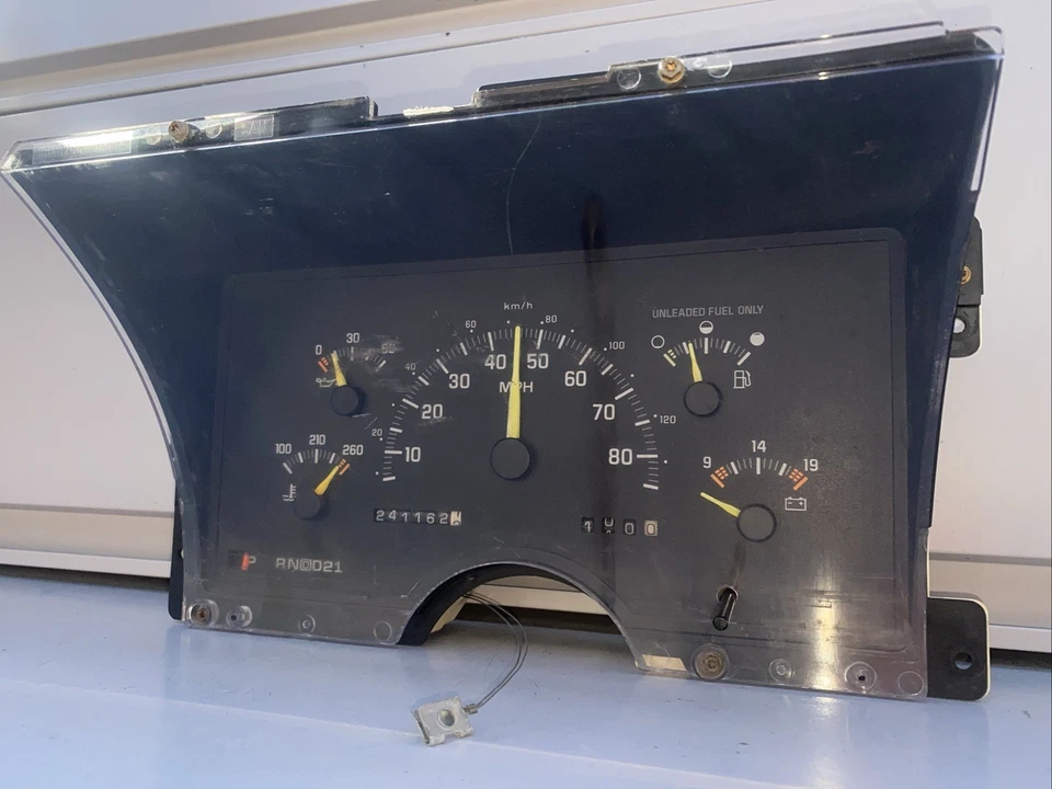 Chevrolet GMC Truck Suburban Blazer 1992-1994 velocímetro calibre clúster 16140015 Foto 3 de 4