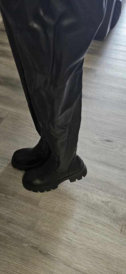 AZALEA WANG CINTAS LIVINIA PRETO (novo em folha) EM CAIXA TAMANHO 10 - Imagem 4 de 4