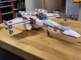 LEGO Star Wars X-Wing Fighter  6212   100% complete w/ instructions & minifigs