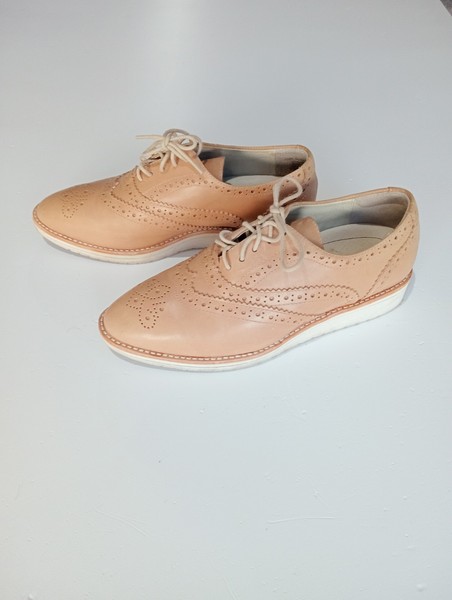 Frankie4 Gabbie Tan Leather Brogue Lace-Up Oxford Flats Women’s AU 8.5