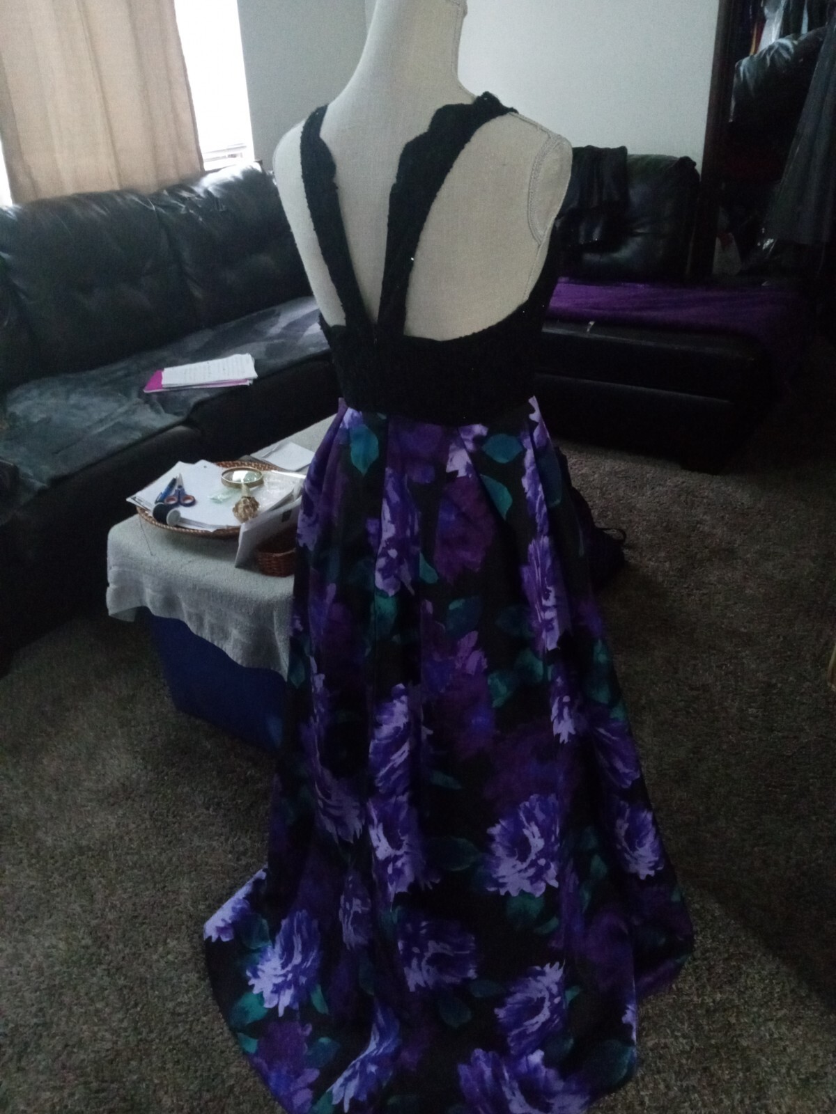 Picture 2 of 10