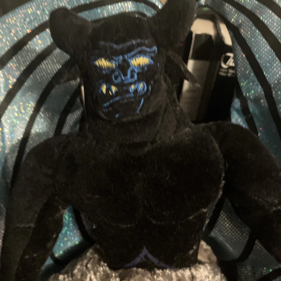 Chernabog Gorro Juguete Peluche Fantasía Walt Disney World Noche en Calva Montaña Foto 2 de 4