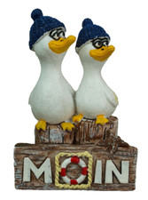 Deko Figur 2 Möwen auf Schild Moin Pudelmütze Poller maritime Dekoration 8,5cm B