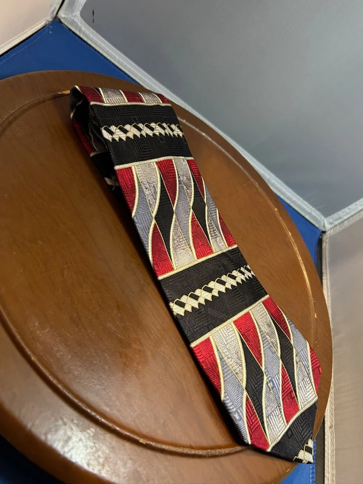 Watch It Corbata de seda a rayas 100% para hombre en azul y rojo Foto 2 de 4