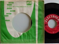 Ross McManus & Joe Loss Blue Beats -Patsy Girl  D-1966 FLC Electrola 23165  wol.