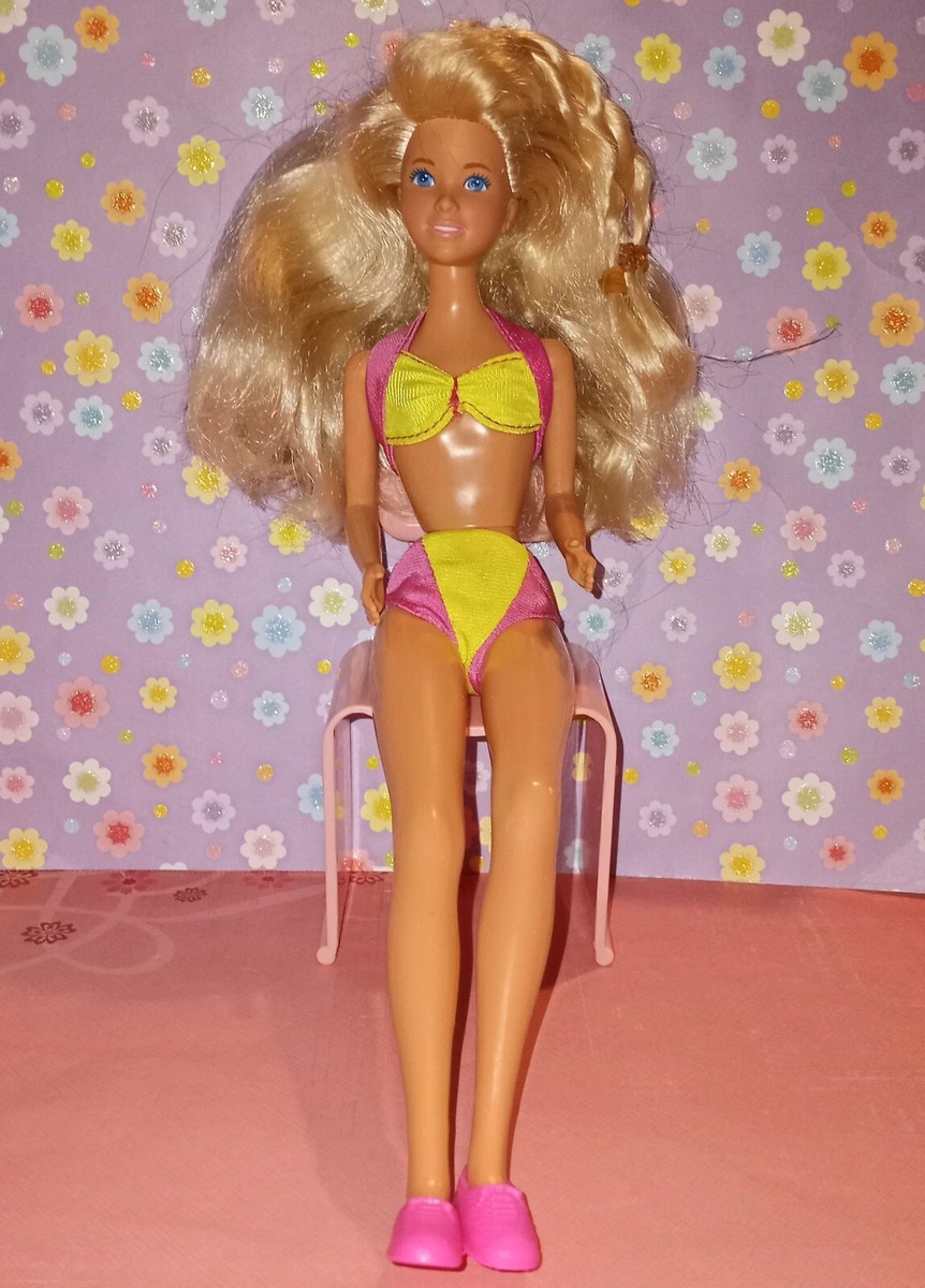 Vintage Barbie Sun Lovin' Jazzie #4088 W/Outfit, Swimsuit Vintage Barbie Sun Lovin' Jazzie #4088 W/Outfit, Swimsuit