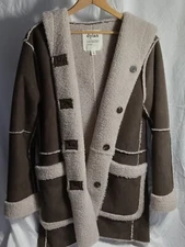 Dylan Womans For Sundance Catalog Reversible Faux Suede & Sherpa Coat Sz M