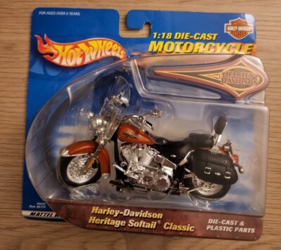 2000 Hot Wheels Harley Davidson Heritage Softail Classic Motorcycle Mattel 88424