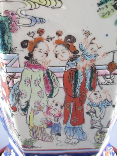 Vaso ceramica Cinese artigianato dipinto inciso con base legno vintage XX Sec. - Picture 16 of 24