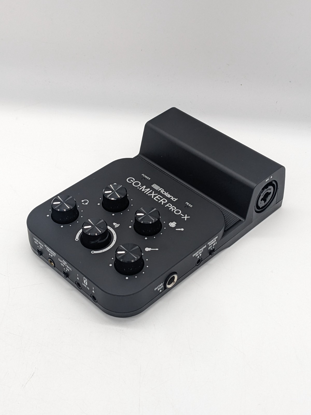Roland GO:Mixer Pro-X audio interface connect 7 sources studio for smartphones