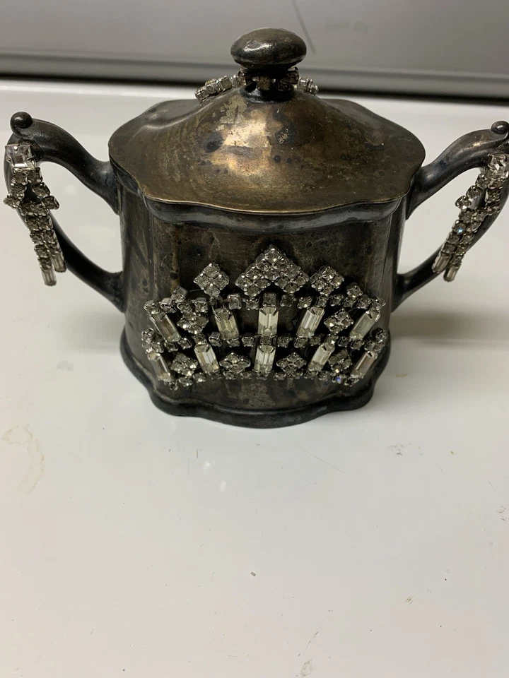 crema vintage, artículo de principios del siglo XX.
hecho de plata níquel, Foto 2 de 4