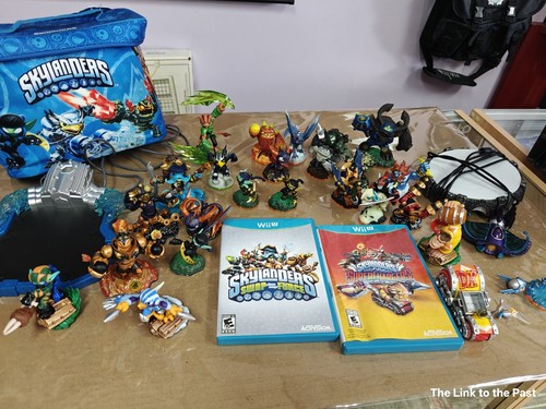 Skylanders Swap Superchargers HUGE Lot Mixed Figures 2 Portals 2 Games (Wii U) 