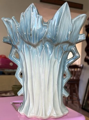 McCoy Celery or Petal Vase, Vintage 1955