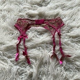 NWOT agent provocateur Lysianne lingerie pink gold floral mesh lace suspenders