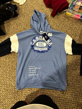 NWT Champion North Carolina Tar Heels Pullover Hoodie Sweatshirt Blue Size L