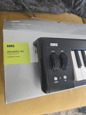 Korg microKEY Air 61-Key Bluetooth MIDI Controller Keyboard
