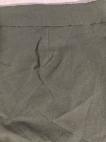 Time and Tru Olive Green Shorts Women’s Sz XL/16-18 Stretchy NWOT - Picture 9 of 11