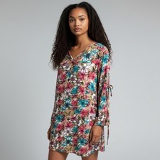 Umgee Floral Dress Medium, v-neck multi-colors