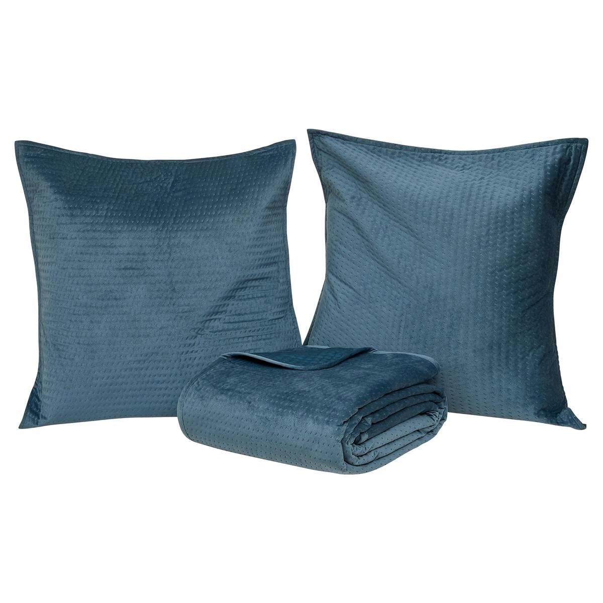 Dessus de lit 240x260cm bleu égéen Lilou avec ses 2 taies d'oreiller assorties