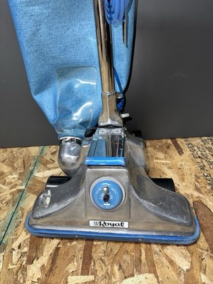 Vintage Royal 886 Classic Retro Aluminum Commercial Quality Vacuum Cleaner Works