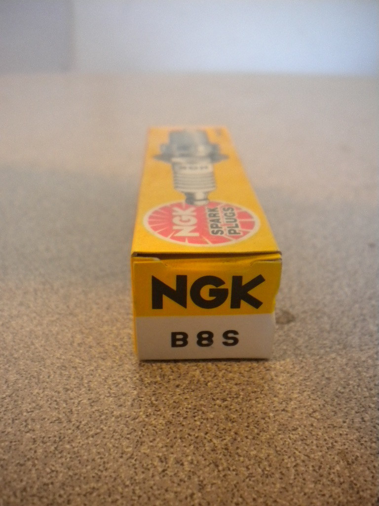 NGK Spark Plugs B8S QTY7