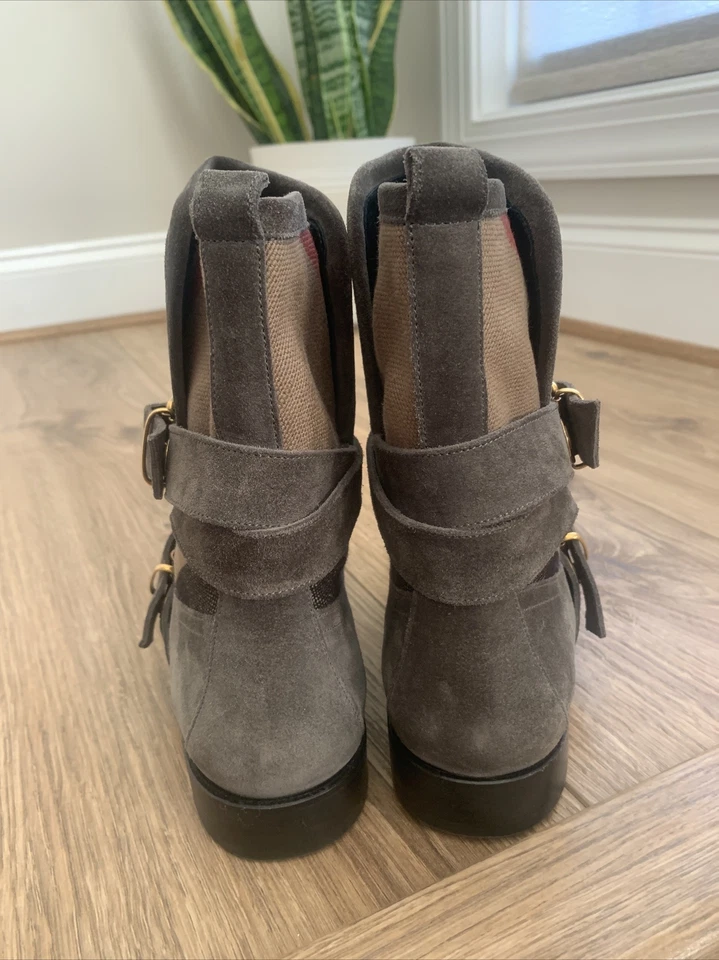 Botas de moto BURBERRY Nova Check Worcester gris gamuza al tobillo para mujer 35,5 ¡Nuevas! Foto 4 de 4