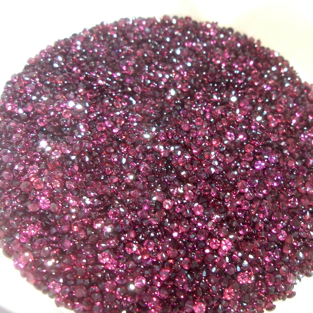 2.65 carats Faceted Raspberry Rhodolite Garnet | Gandhara Gems