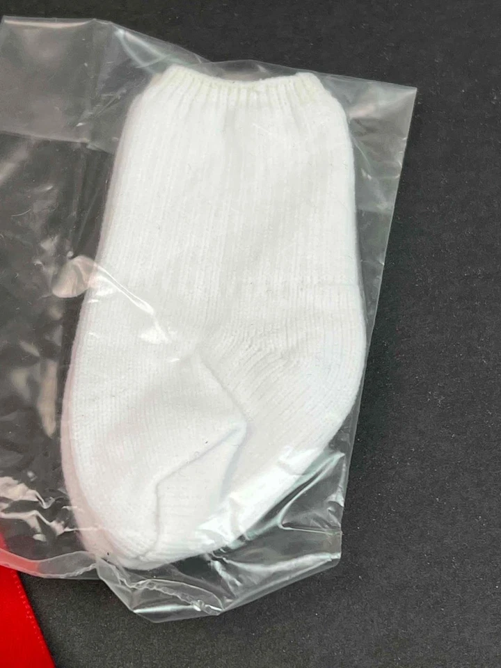 Calcetines y cintas rojas American Girl Molly Meet~históricos~accesorios retirados Foto 3 de 4