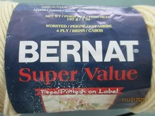 Bernat Super Value OATMEAL Light Beige 7 oz 100 Acrylic 426 yards Worsted Wt 4