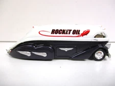 HOT WHEELS - ROCKET OIL - ART DECO GASOLINE TANKER TRUCK - REAL RIDERS