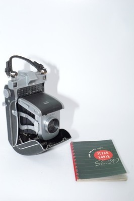 Super Kodak Six-20 rare 6x9cm camera. 620 film. First Kodak Auto