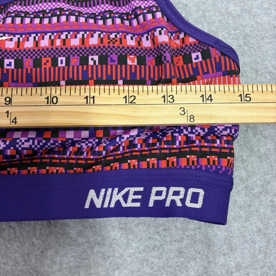 Sujetador deportivo Nike Pro Dri-FIT grande púrpura rojo estampado geométrico espalda deportiva Foto 4 de 4