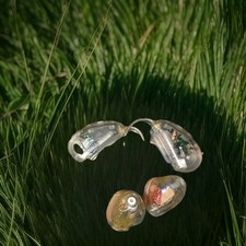 Phonak Brio R Digital Hearing Aids RIC Clear Tested And Work Perfectly.