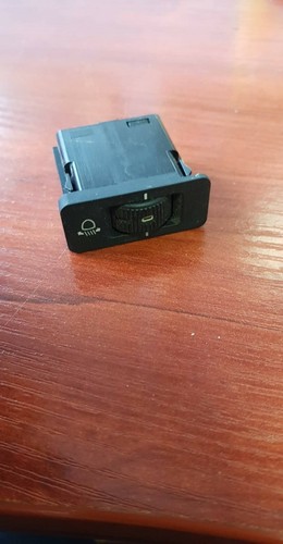 BMW SCHEINWERFER LICHT HÖHENREGLER SCHALTER 61.31-8360460