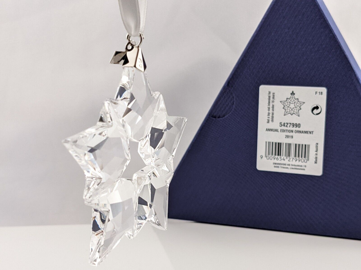 Swarovski 5427990 Crystal Annual Edition 2019 Christmas Ornament