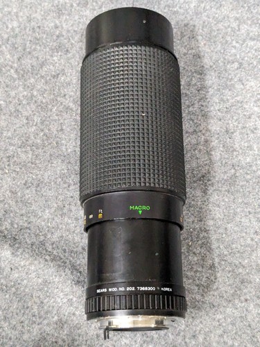 Sears Zoom Multi-Coated 60-300mm f:4.0-5.6 Manual Focus Lens 202.7368300 - Picture 18 of 20