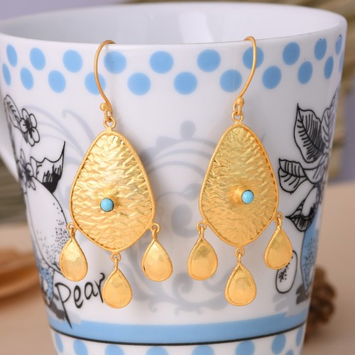 Handmade Traditional Gemstone 18k Yellow Gold Texture Dangle Turquoise Earring - Picture 3 of 10