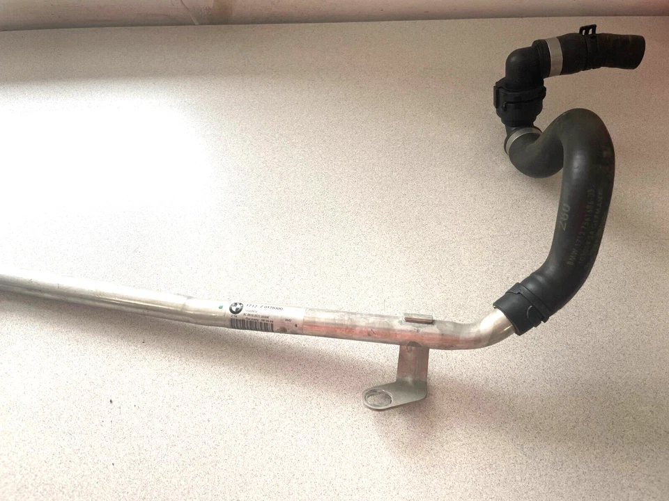 BMW X5 3.0Si E70 2007-2013 ~ tubo de refrigerante ~ 17127561686 Foto 3 de 4