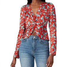 Love, Whit Modern Sexy Feminine Red Satin Floral Twist Front Top Me