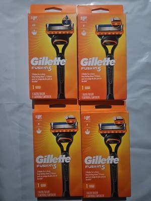 Lot Of 4 Gillette Fusion 5 ProGlide Men's Razor Handle and 1 Blade Refill