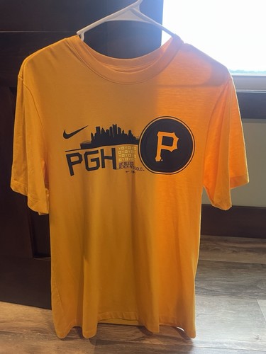 Pittsburgh Pirates Nike City Connect Tri-Blend T-Shirt - Gold - Mens Size M NWOT