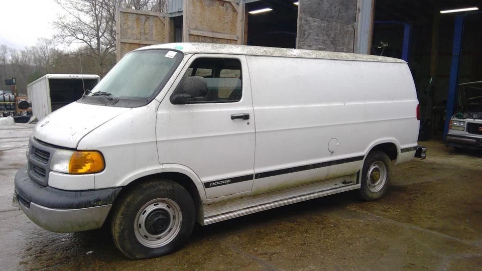 Driver Left Headlight Fits 98-03 DODGE 1500 VAN 1225536 - Image 4 of 4