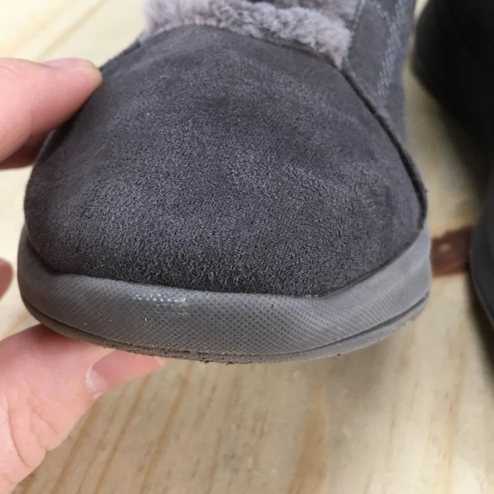 Bzees Golden Slip On Shoes Womens 11M Gray Suede Faux Fur Lined Comfort Sneakers - Image 4 of 4