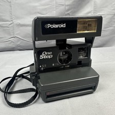 Vintage Polaroid OneStep 600 Instant Camera Black 600 Film Built-In Flash Strap