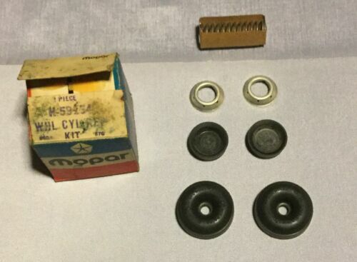 (1) VINTAGE OEM NOS Mopar Wheel Cylinder Repair Kit H59154 FAST FREE SHIPPING - Picture 1 of 1