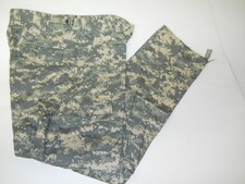 Military BDU Pants Digital Camo Men's Size Medium